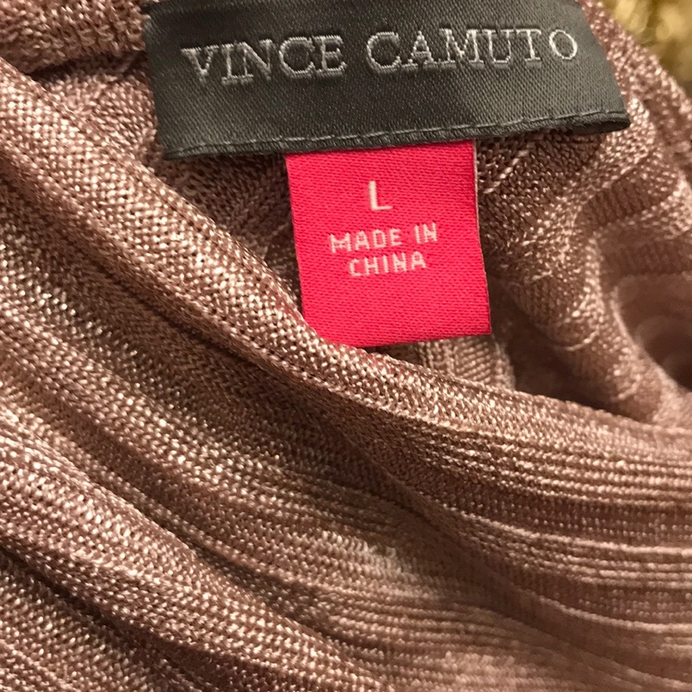 NEW Vince Camuto blouse New. Size L - Picture 8 of 8